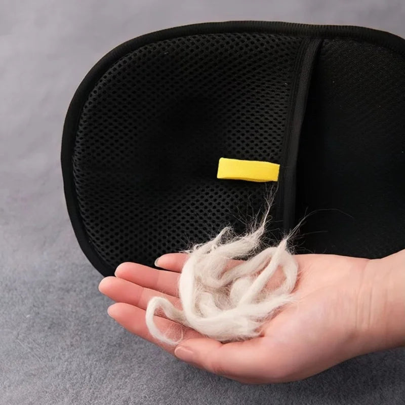 Magic Lint & Pet Hair Removal Gloves Black Plastic Grooming Glove for Home Sofa Carpet Cleaning 20x15cm Size